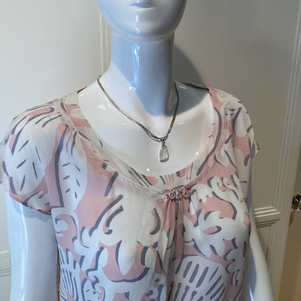 Escada 100% Silk Pink White Grey Abstract Print Blouse Women's Size 40 US 10